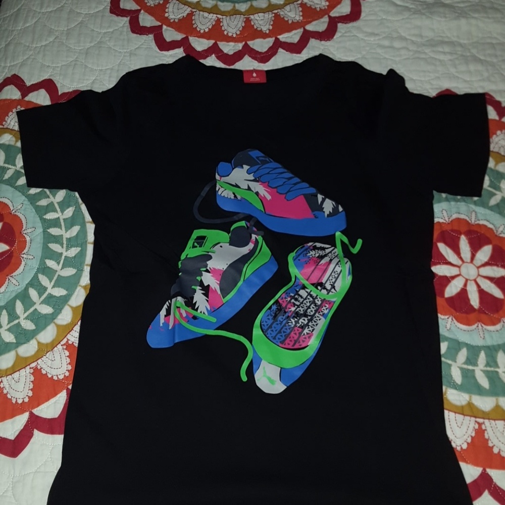 Kids puma shirt